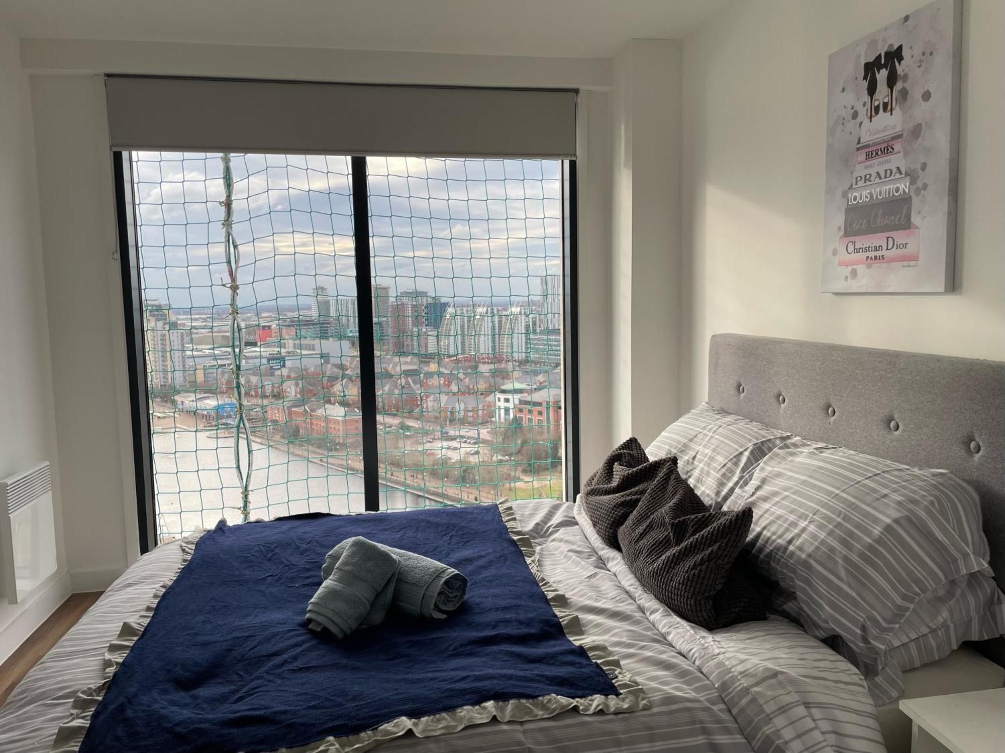 Quayside Penthouse 2 Bedroom Ensuite Near Media City & Manchester United Exterior foto