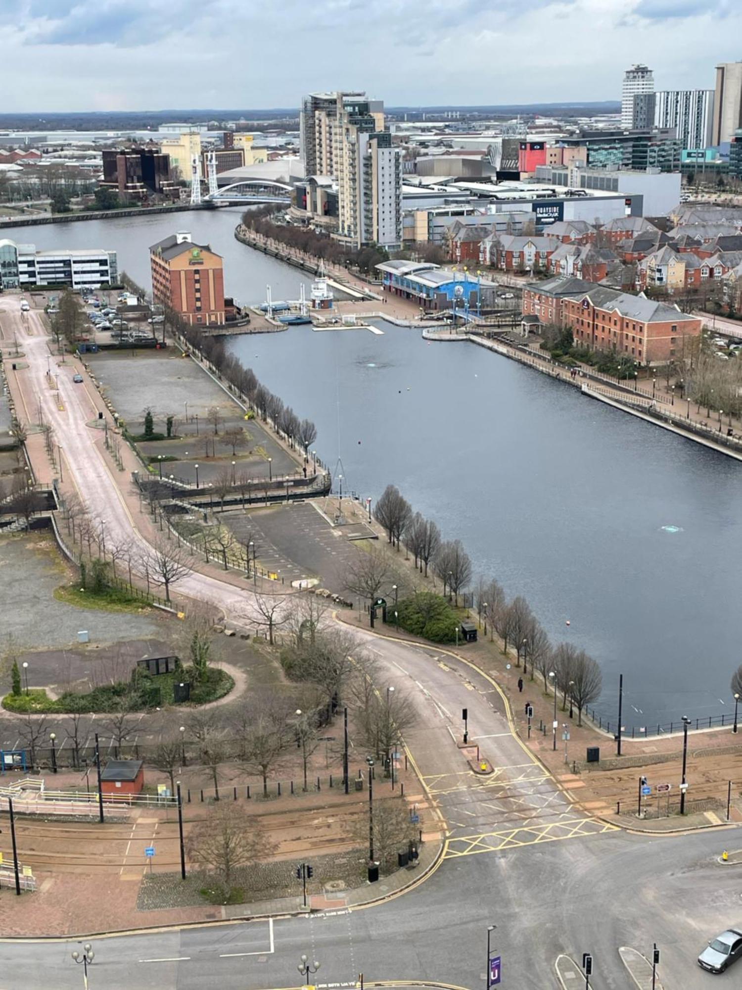 Quayside Penthouse 2 Bedroom Ensuite Near Media City & Manchester United Exterior foto
